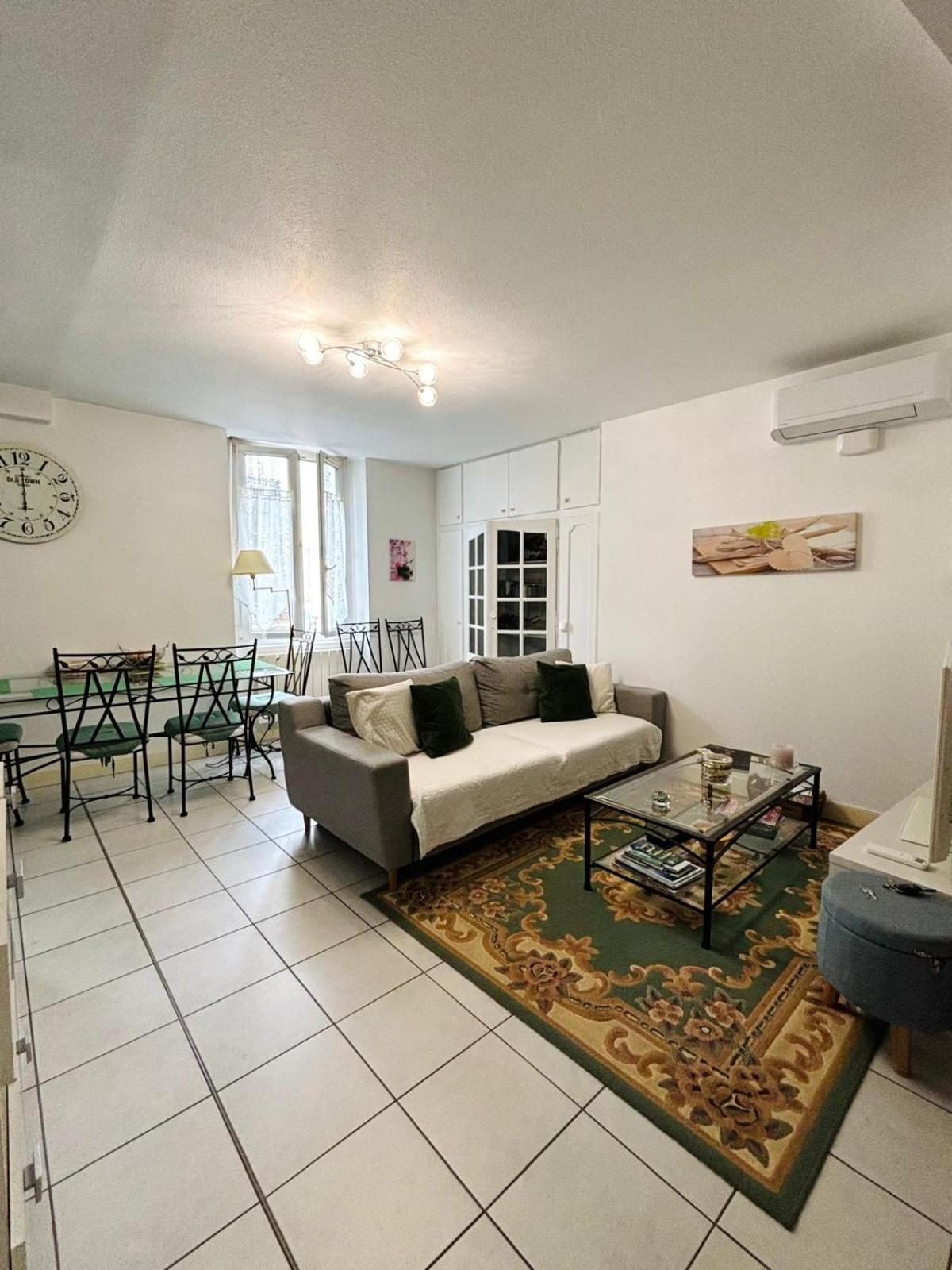 Chez Lucia Appartement Climatise Périgueux Dış mekan fotoğraf